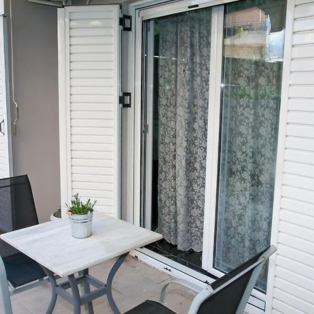 Chris Luxury Studio Ioannina Exterior photo